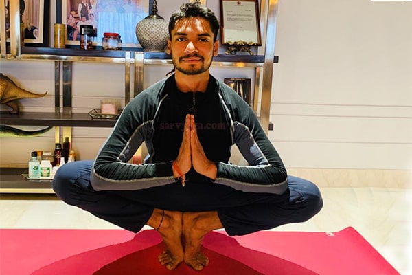 Beginners Guide to 'Kundalini Yoga' - Sarvyoga