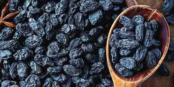 Health Benefits of Consuming Raisins
